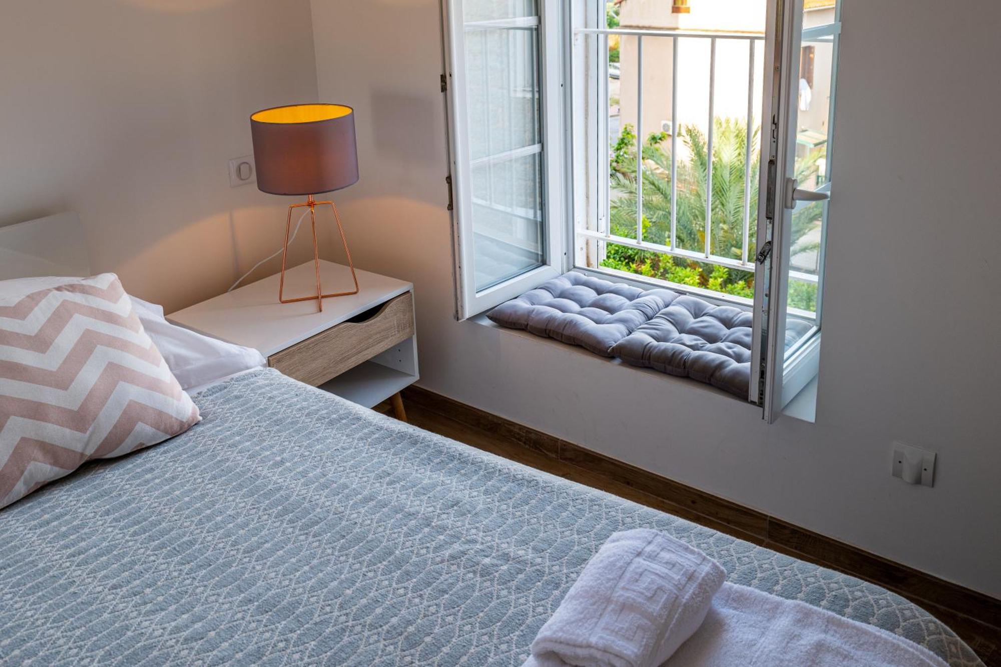 Duplex En Plein Centre Apartment Propriano  Exterior photo
